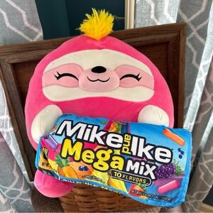 ZURU Snackles Mike & Ike Super-Sized Sloth 14” Collectible Plush Stuffed Animal
